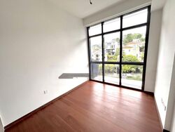Phoenix Residences (D23), Apartment #449875801